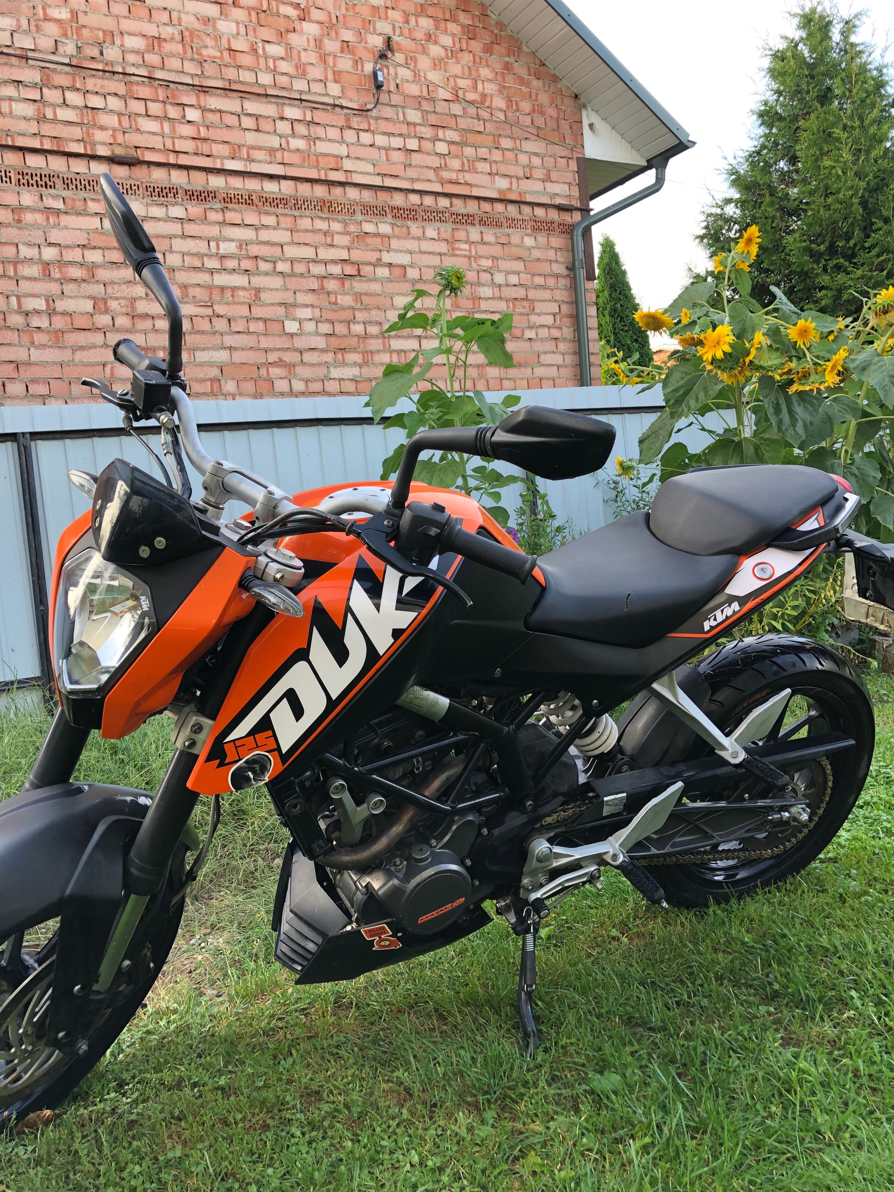 Мотоцикл KTM DUKE 125