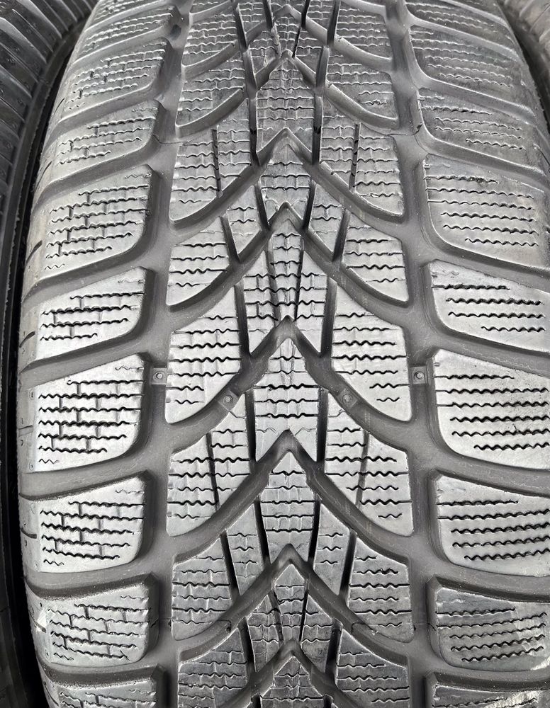 Шини Dunlop Winter Sport 4d R 16 205 60