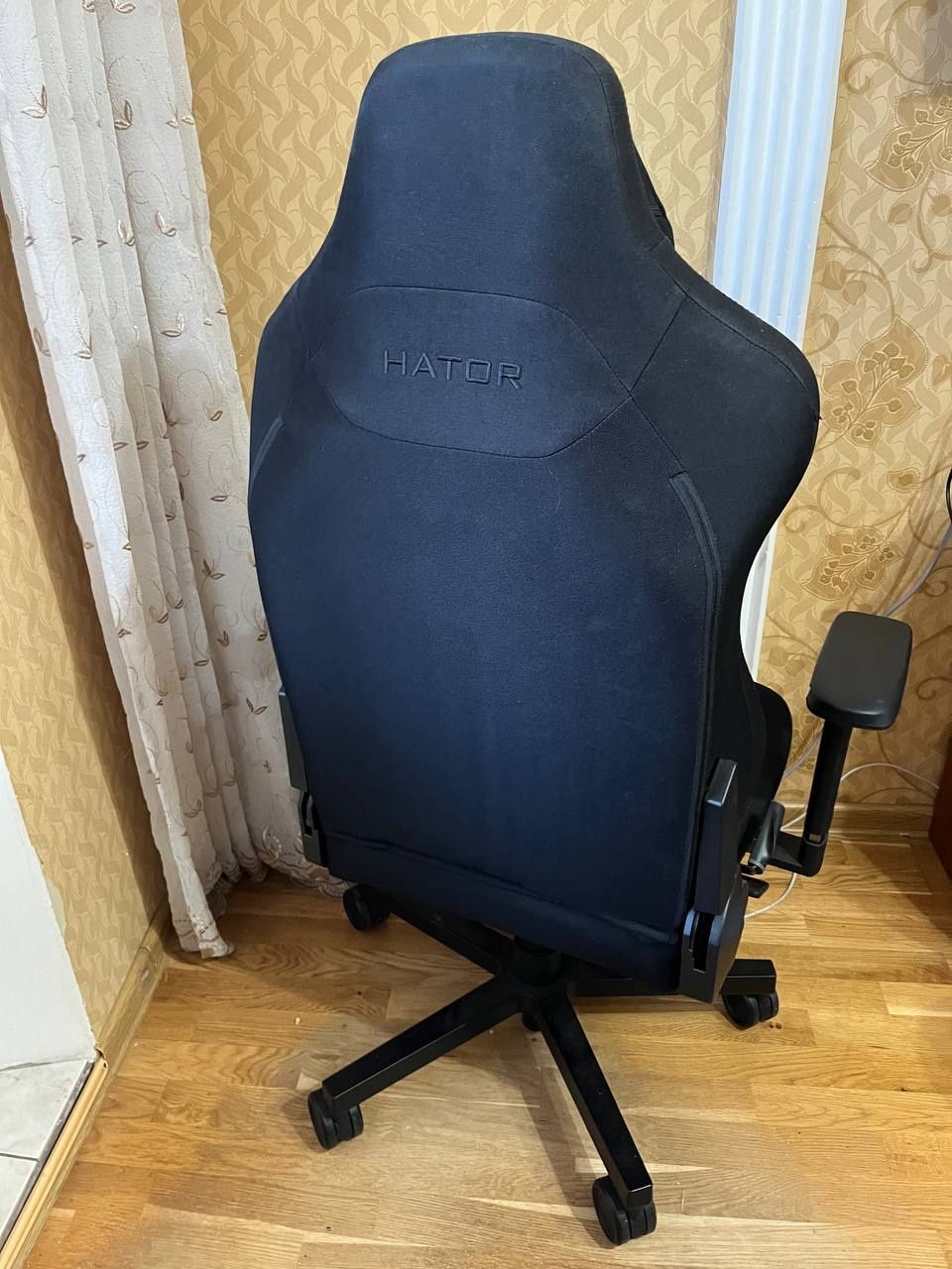 Ігрове крісло Hator Arc XL