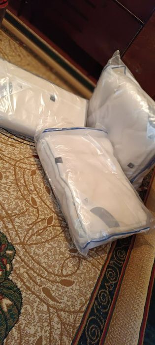 Продам постельный комплект из мериносовой шерсти .