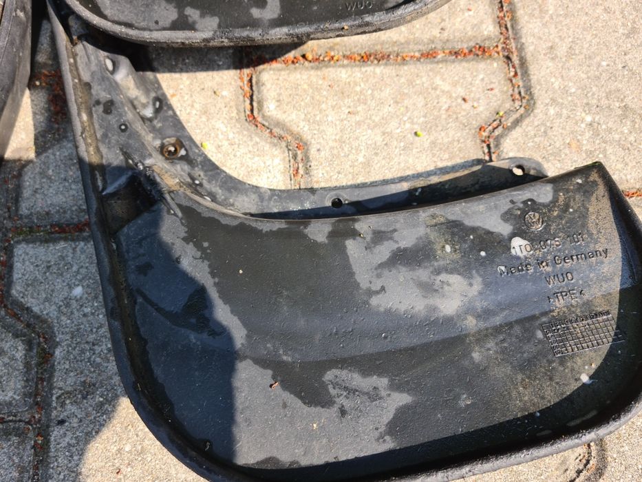 Oryginalne chlapacze przód i tył VW Touran