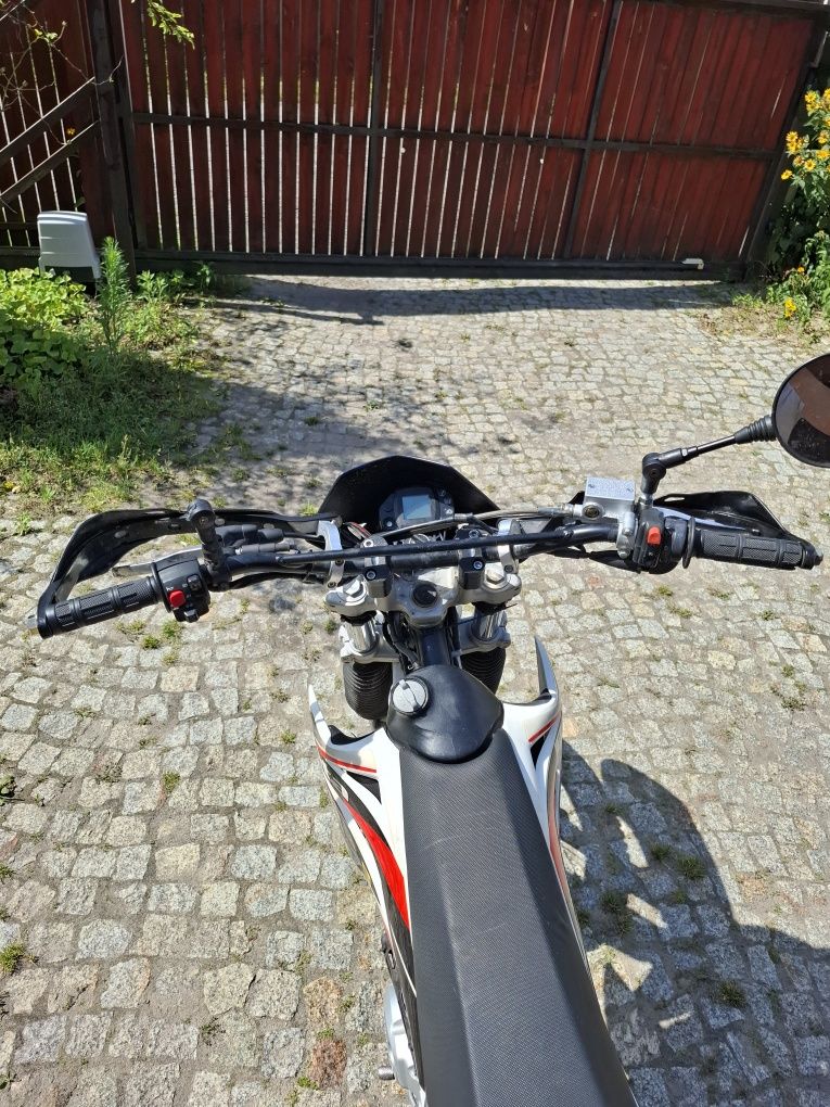 Sprzedam Beta rr 125 4t