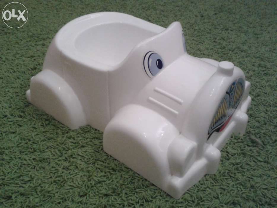 Penico de Criança em forma de carro