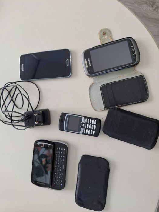 Sony-Ericsson: XPERIA Pro, Samsung Galaxy S5 Neo, etc