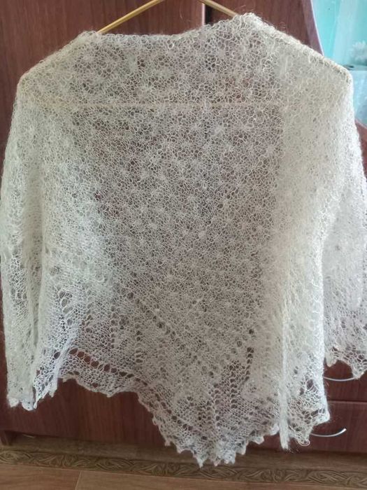 Платок пуховий білий