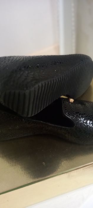 Продам туфли женские