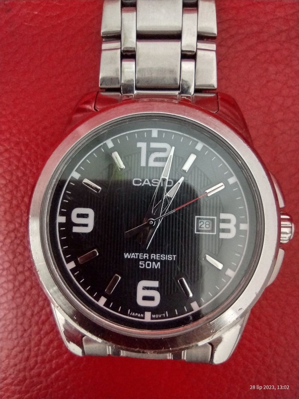 Zegarek Casio klasyczny z datownikiem