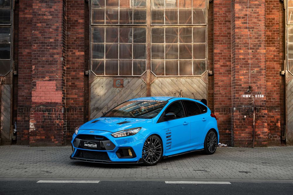 Ford Focus RS  Wydech  Fotele RECARO - wynajem