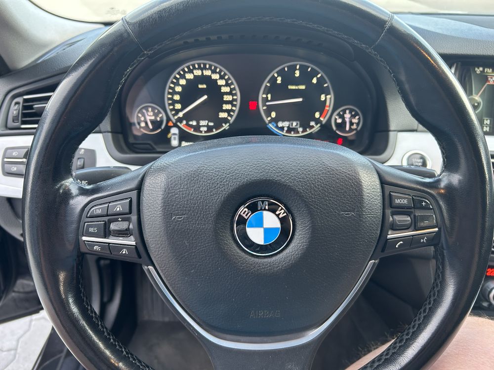 BMW F 11 530 d Xdrive