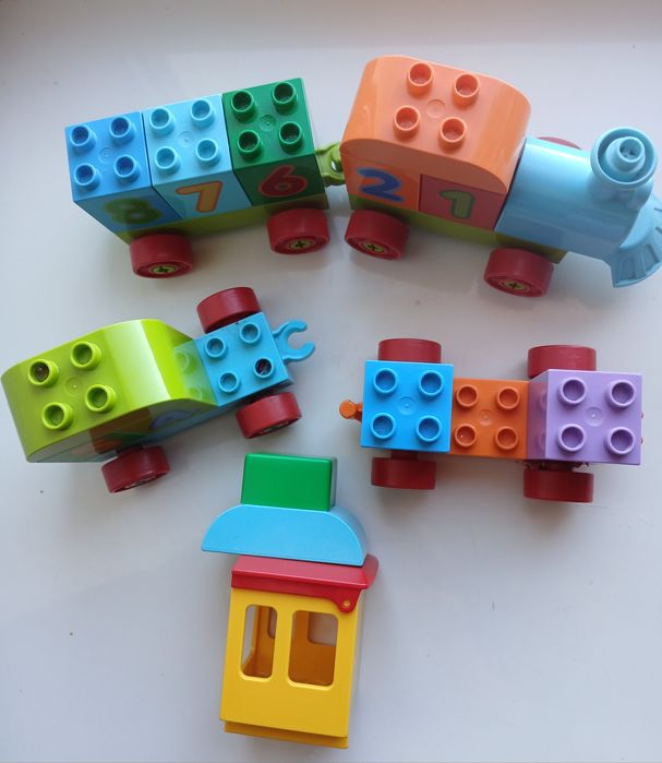 LEGO DUPLO  развивающая игрушка