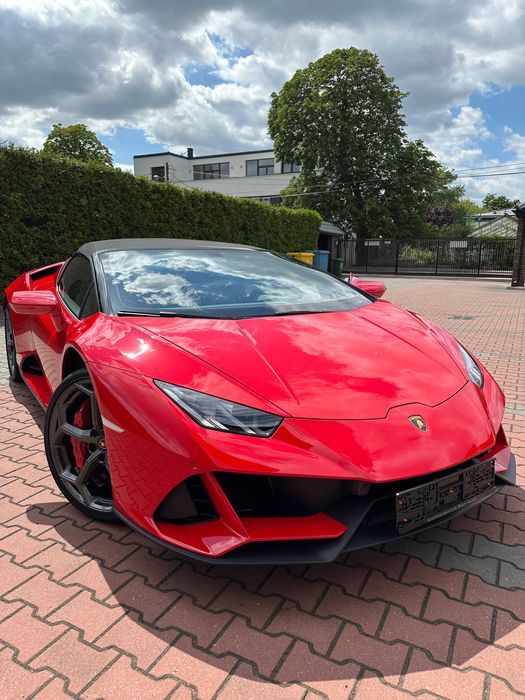 Wynajem Lamborghini z kierowca pod eventy, przejażdżki