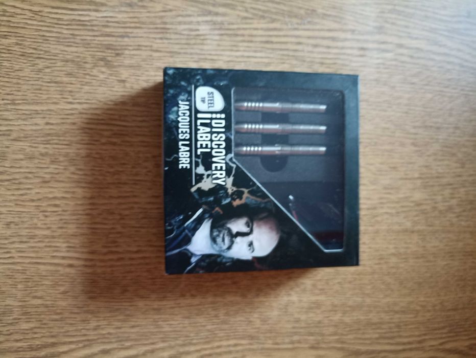 Lotki dart Cosmo labre