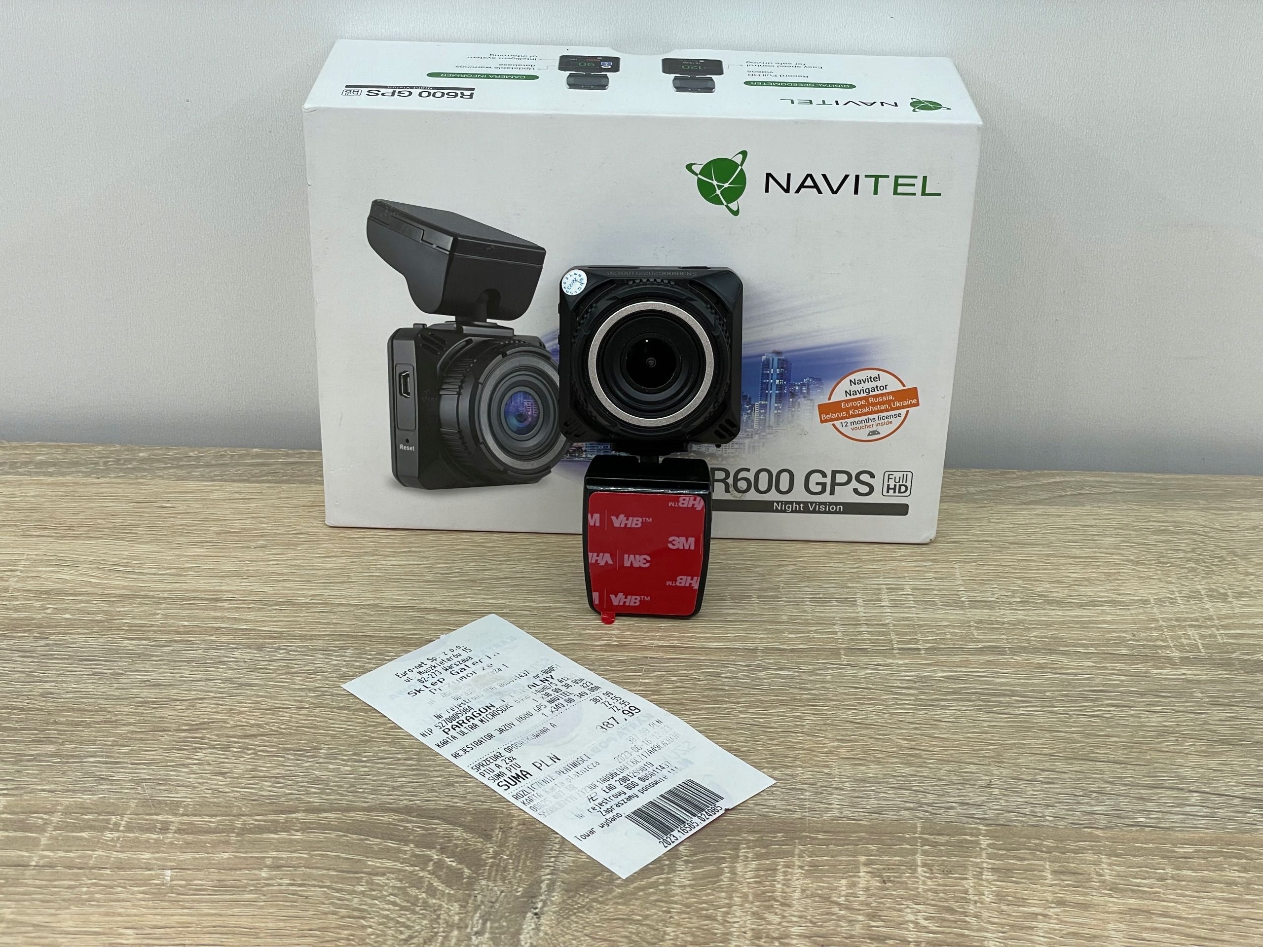 Kamera samochodowa Navitel R600 GPS