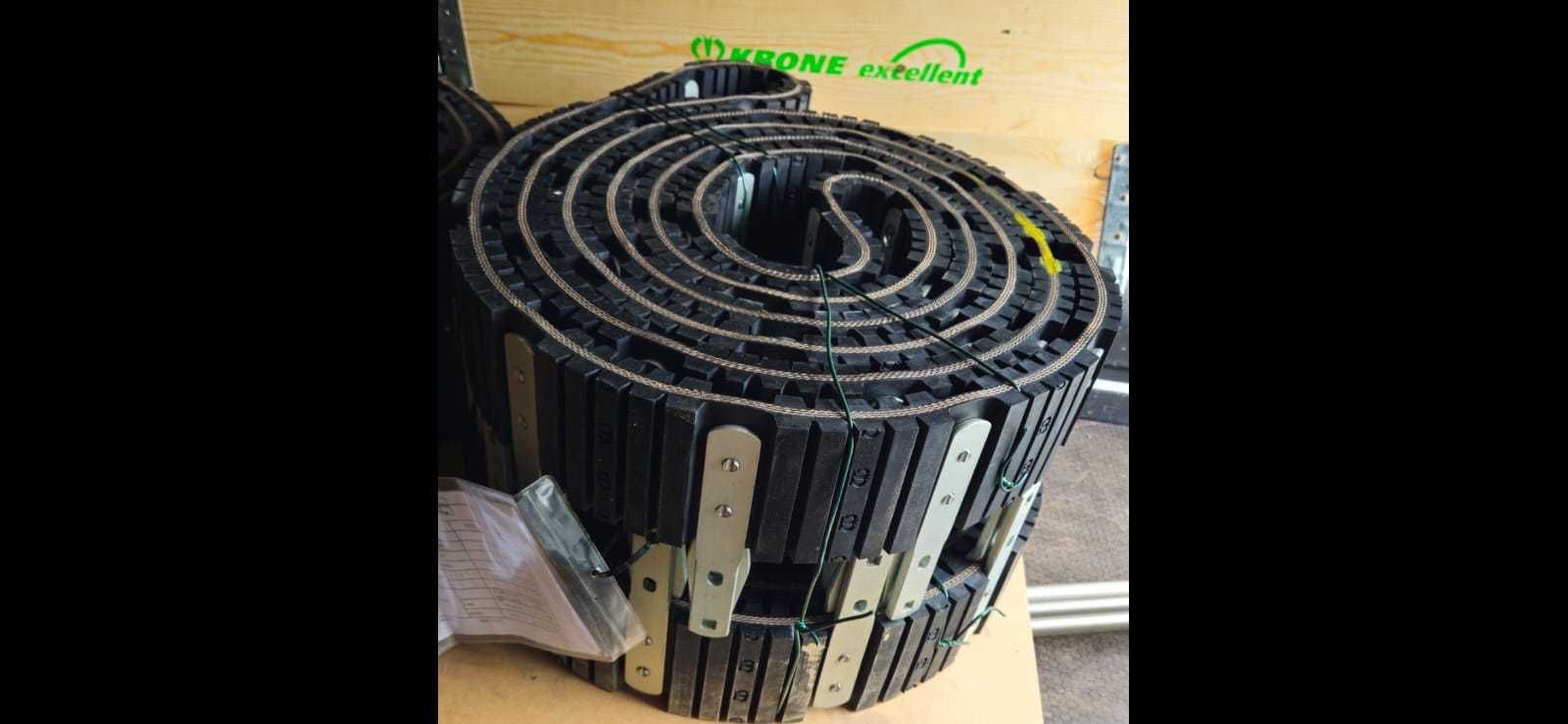 Taśma Pasy komory Krone Prasa Comprima CF 155 XC F 125 155 Gumowe Para