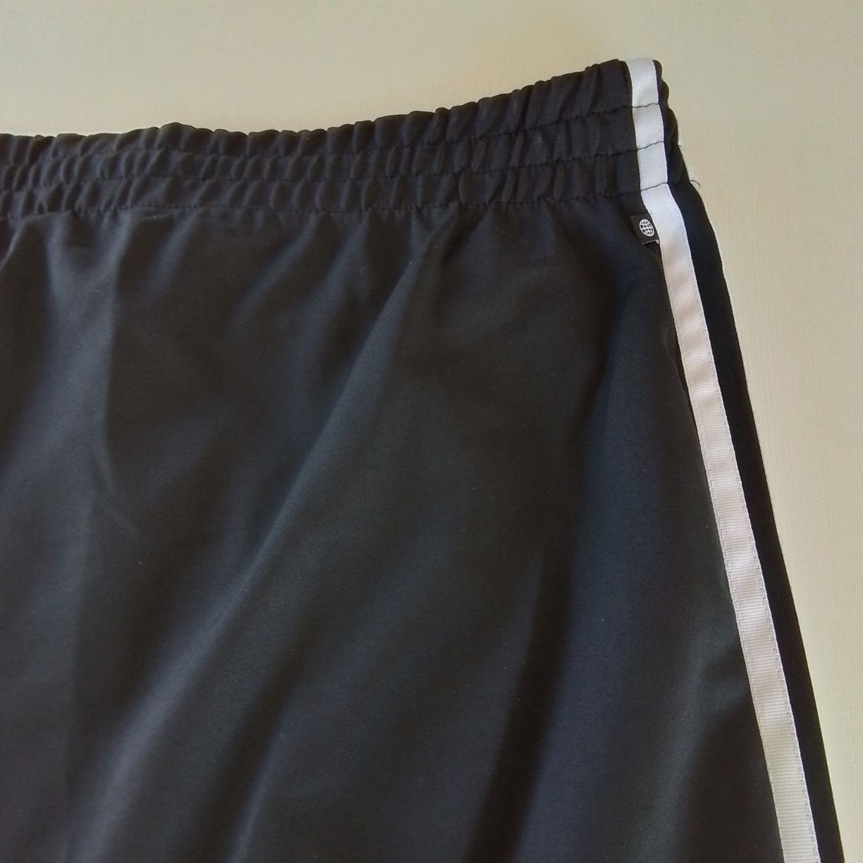 Adidas nowe dresowe spodnie damskie rozm.58/60,/ 9XL. Pas 125 cm- 140