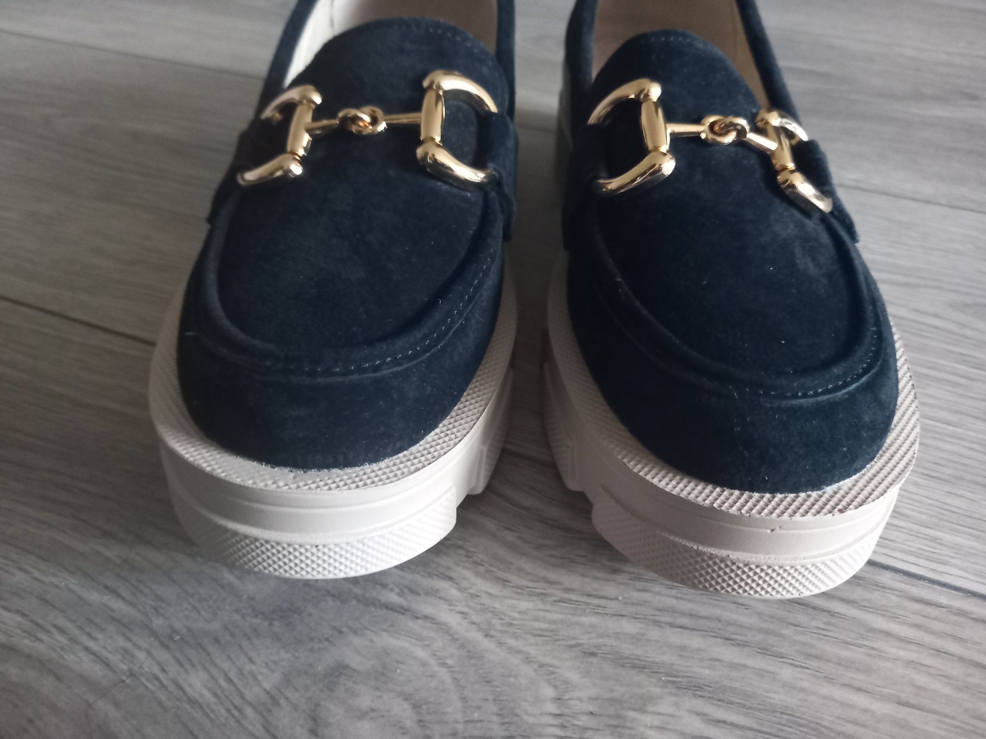 Mokasyny loafersy półbuty zamsz 37