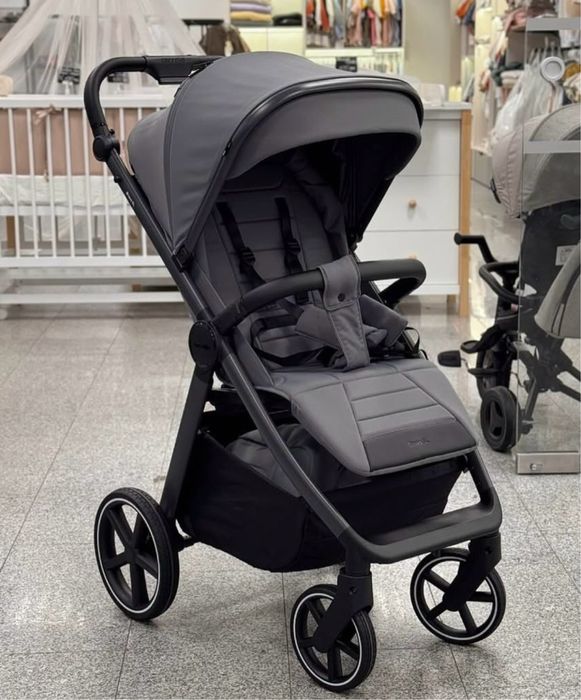 Прогулянкова коляска Carrello bravo SL Delux 2025