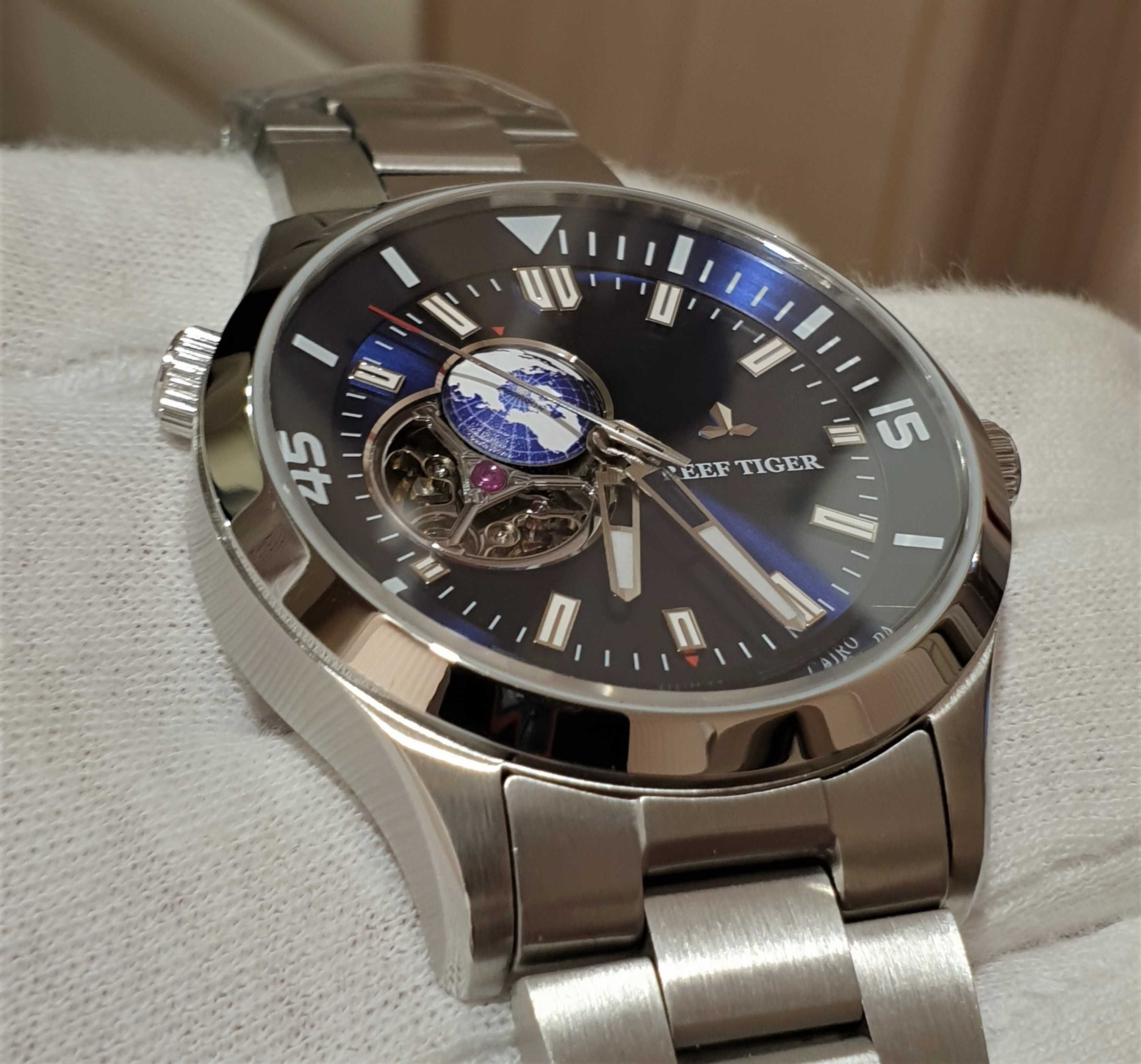 Мужские часы Reef Tiger RGA1693 Automatic Sapphire 43mm