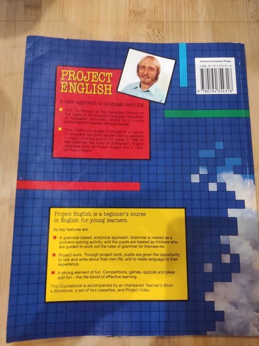 Посібник Tom Hutchinson. English Project 1 Oxford University Press/ 10