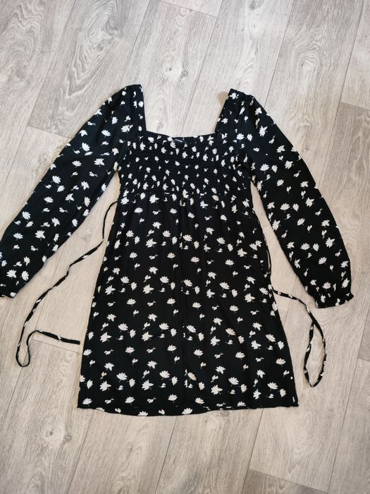 Жіноча сукня  в квітковий принт, плаття