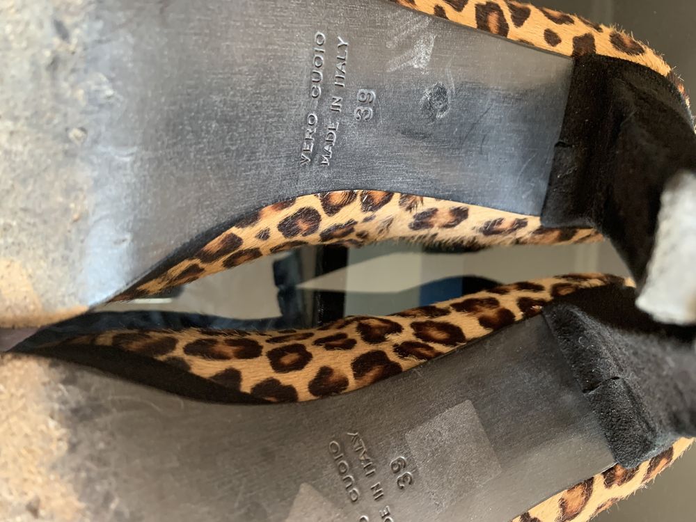 Sapatos italiano altos cor leopardo