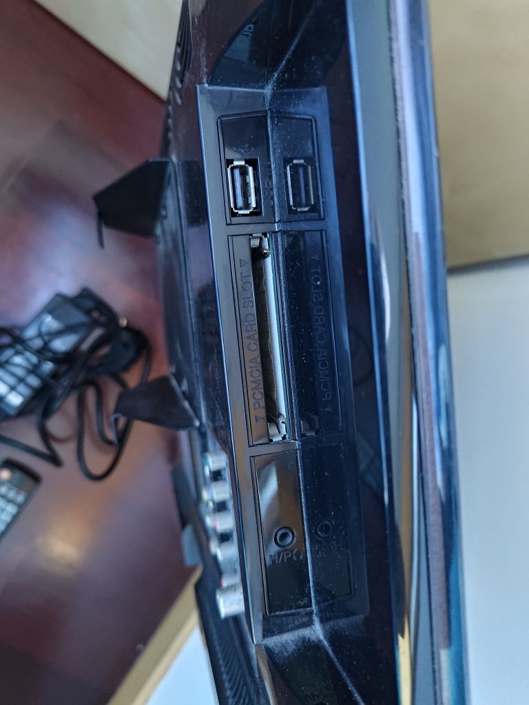TV LG (22LV5500)