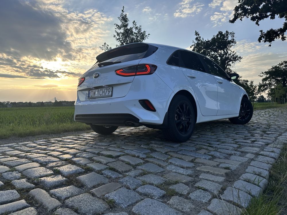 Kia Ceed 1,4 M. 2019r
