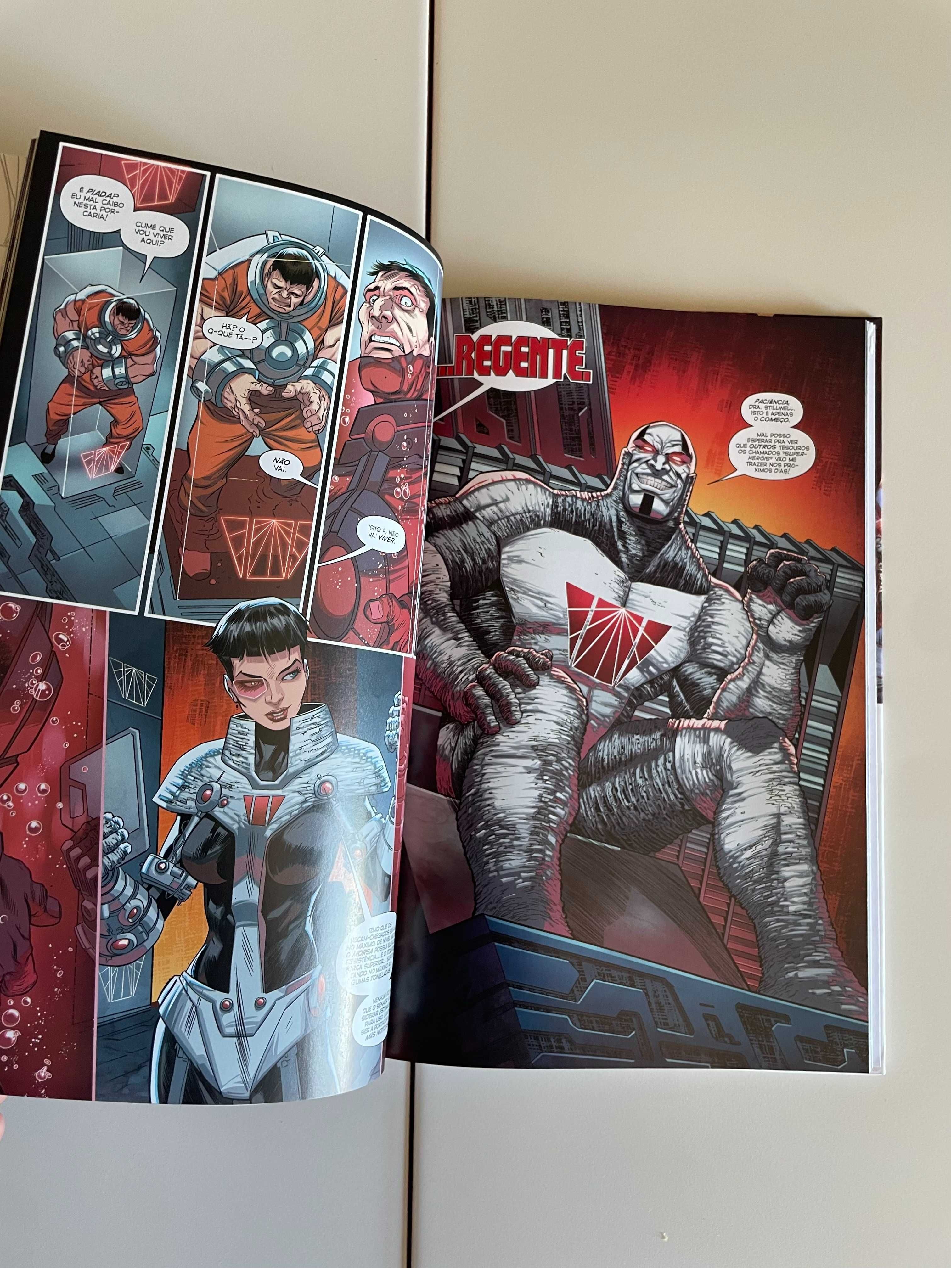 O Espetacular Homem-Aranha Vol. 8: Pelo Mundo Todo