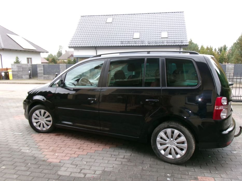 Volkswagen Touran Zadbany 2.0 Tdi-8v- 2007 r.klimat.komp.temp. zarejestr. stan bdb
