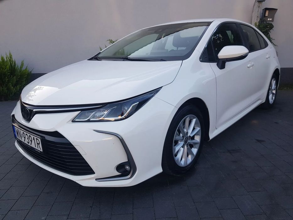 Toyota Corolla 2022r 1.5 AUTOMAT Comfort E-Cvt. F-VAT23%