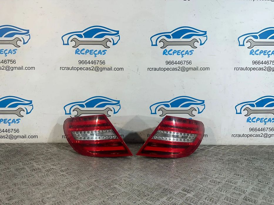 .Farolins Tras Traseiros Originais Led Mercedes Benz W204 Coupe 2 Portas 2011 - 2015
