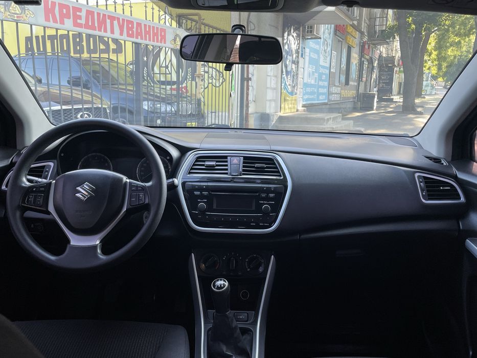 Suzuki SX4                   .