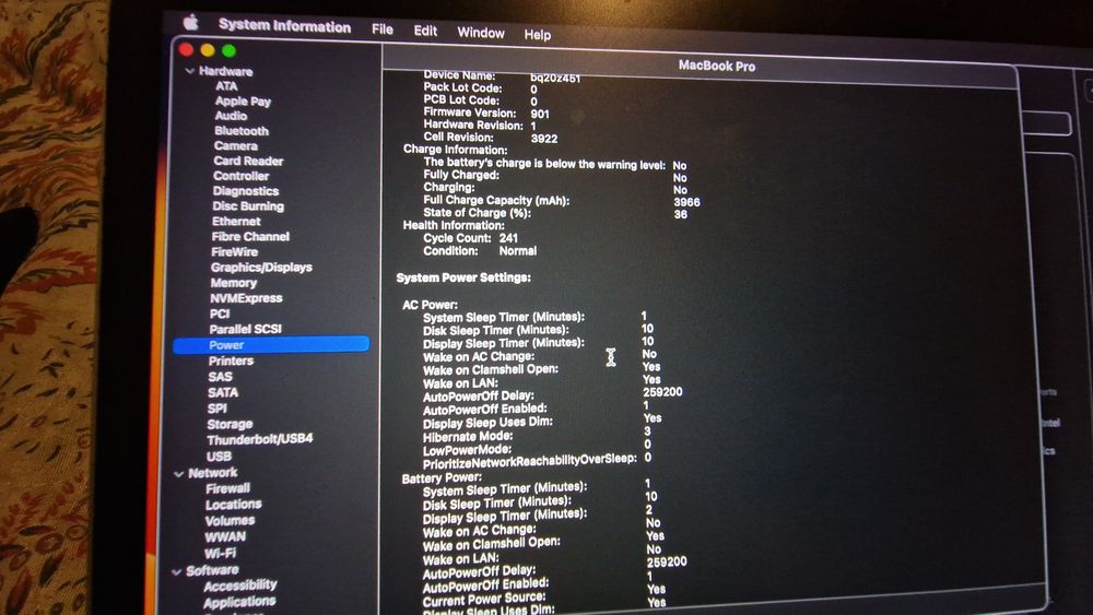 Macbook Pro A1706 - I7