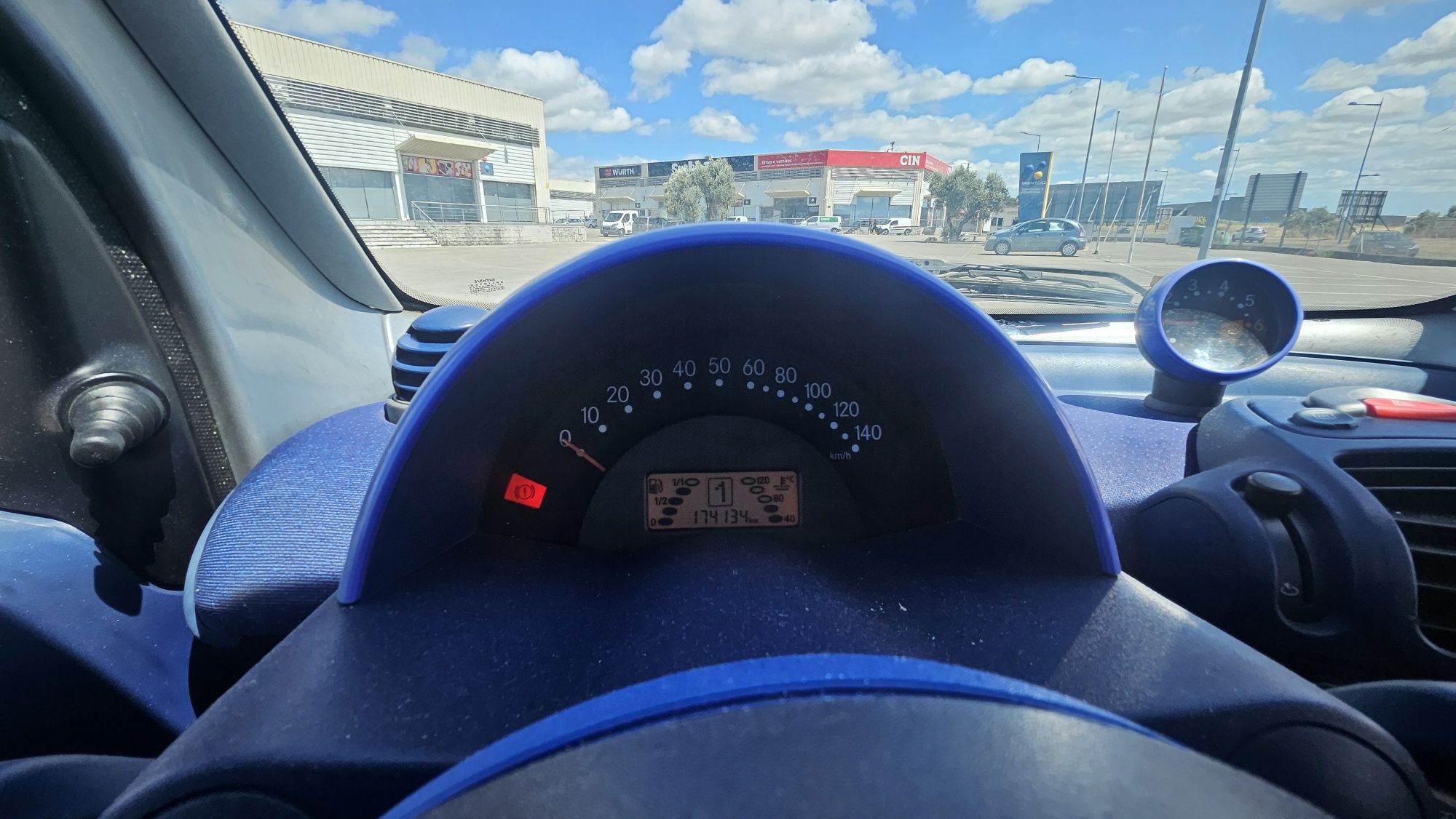 Smart Fortwo 2000 | Teto Panorâmico | Económico e Prático!