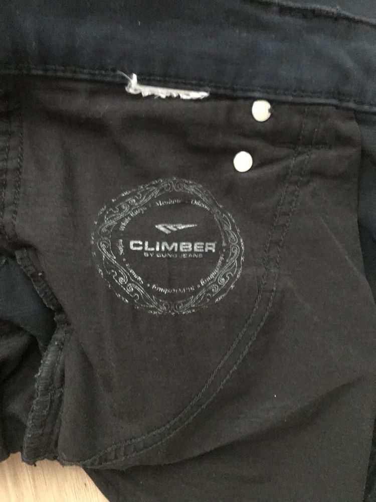 Продам джинси фірми CLIMBER