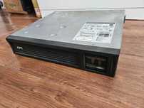 Zasilacz UPS APC 750Va 500W - uszkodzony