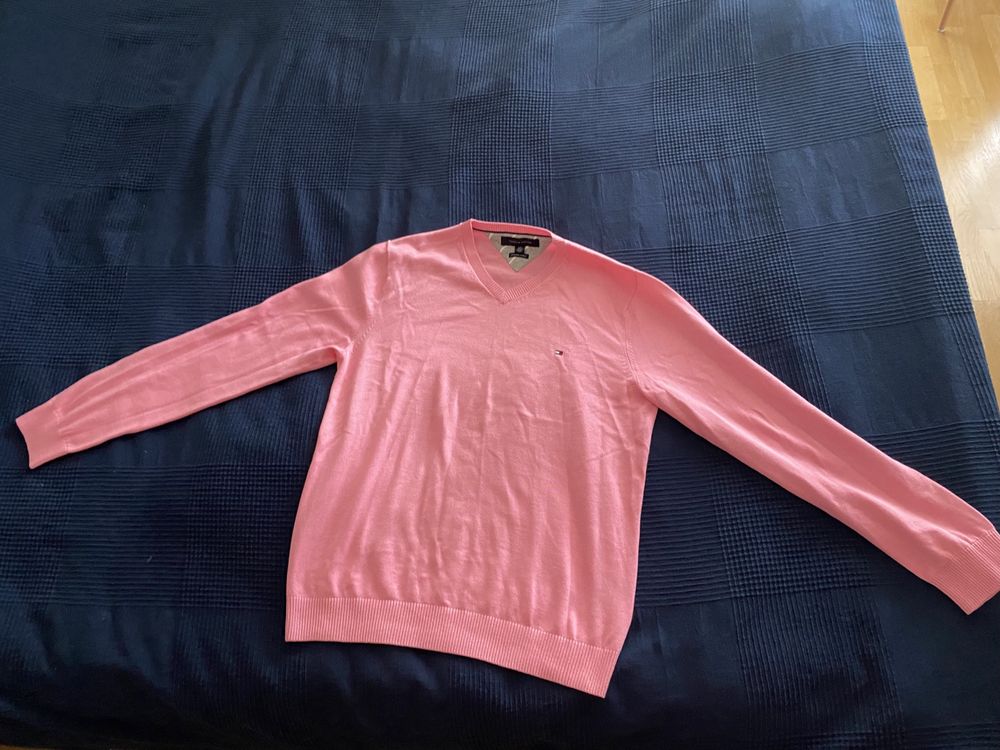 Męski sweter Tommy Hilfiger z dekoltem w szpic rozmiar L