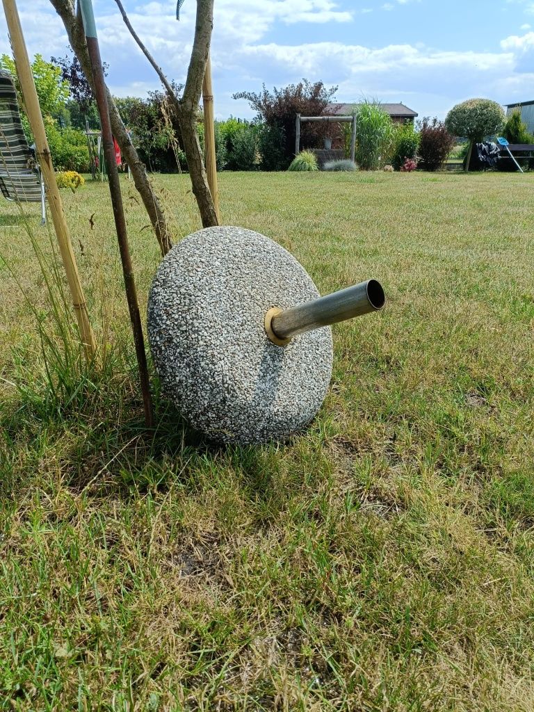 **Podstawa betonowa na parasol ogrodowy**