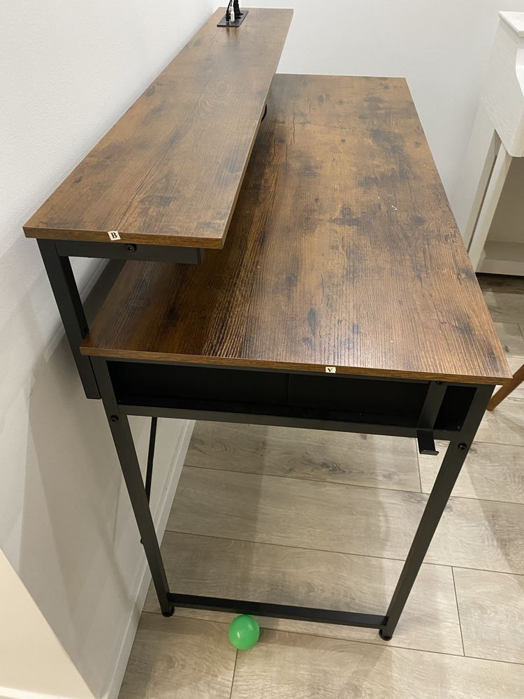 Mesa secretária com Led
