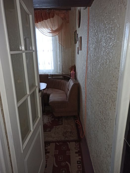 Продам 4 кімнатну квартиру