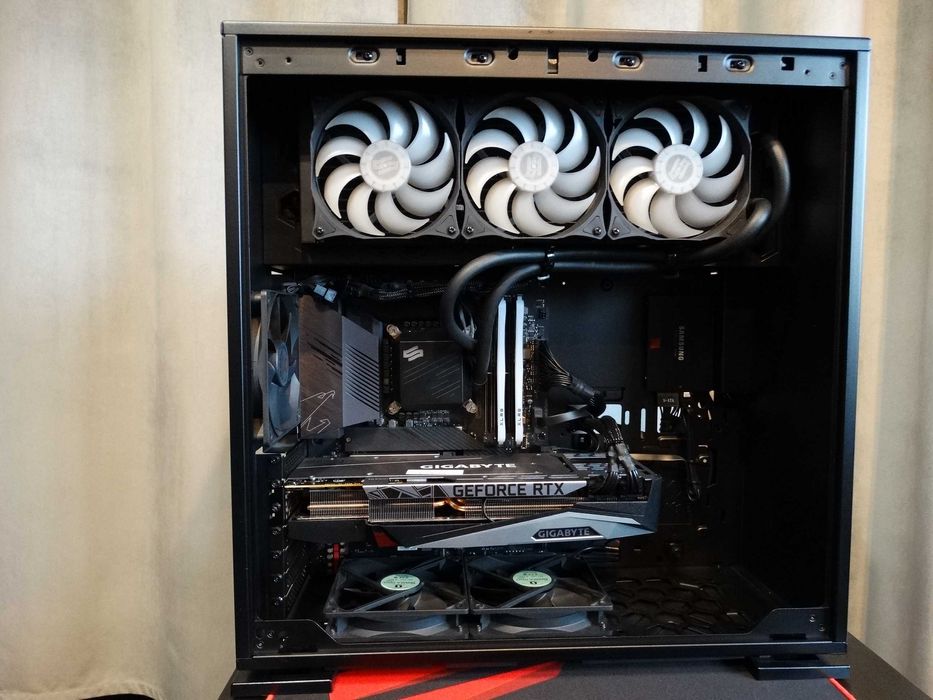 Komputer stacjonarny i7-11700KF 2x16GB 2.5TB SSD / 2TB HDD RTX3080TI