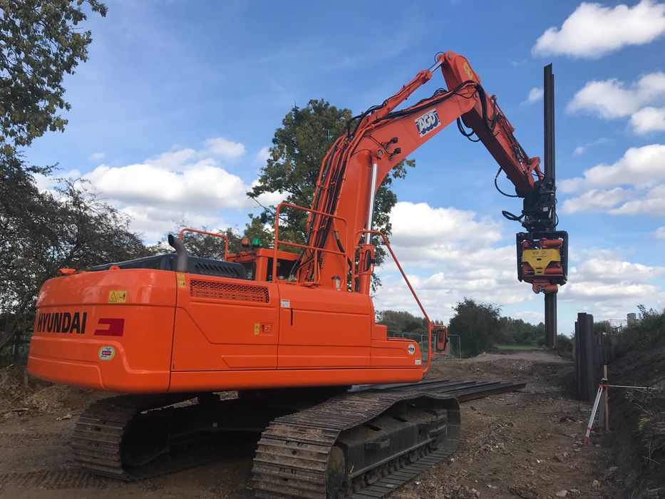 Wibromłoty, Palownice, Wiertnice, Dźwigi - USŁUGA,WYAJEM