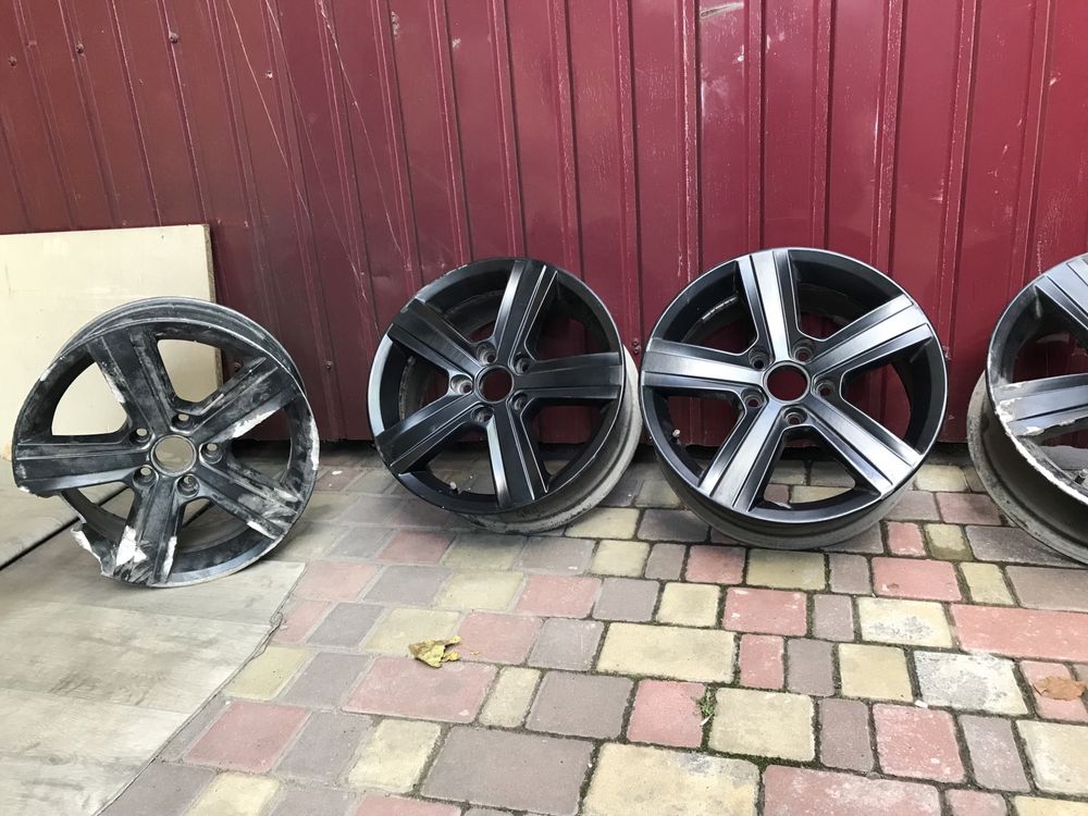 Продам диски 5x112