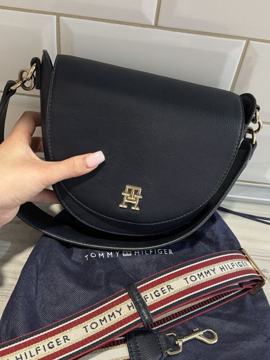 Сумка Tommy Hilfiger оригінал !!!       lior, jw pei