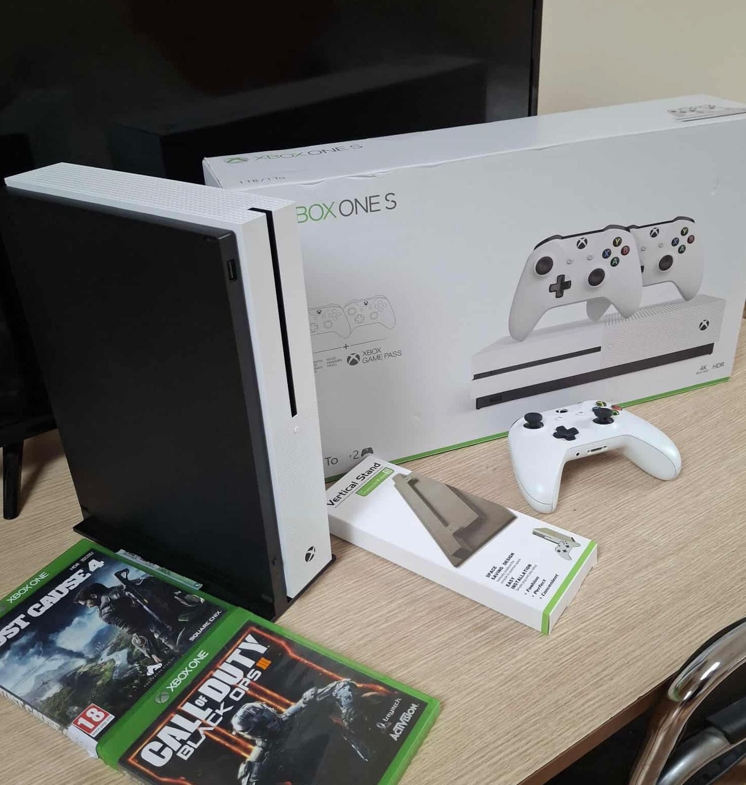 Konsole Xbox One S