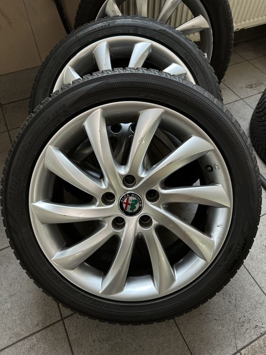 Felgi koła alufelgi 225/45 rozmiar 17 alfa romeo giulietta OE