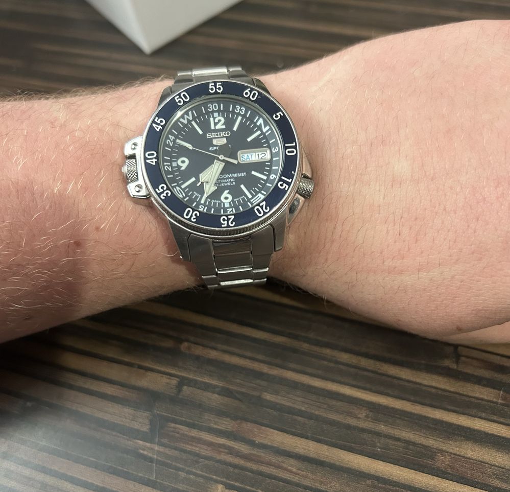 Seiko 5 Sports 7s36  - SKZ209J1