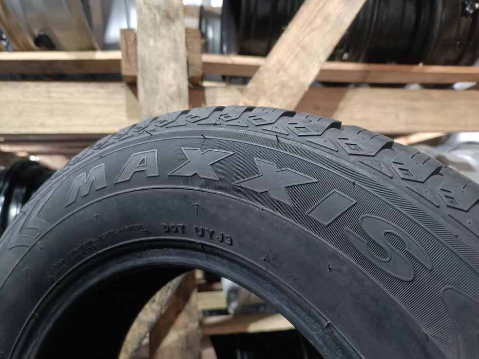 Всесезонні шини MAXXIS 175/80 R14 резина Р14