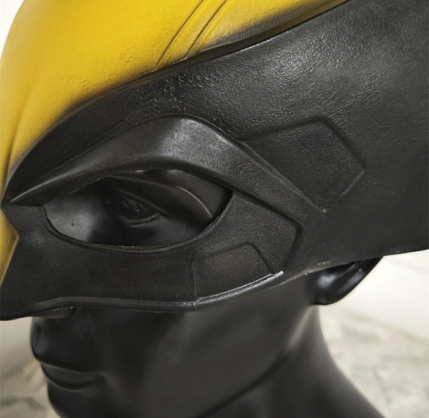 Máscara Wolverine Adulto e Criança