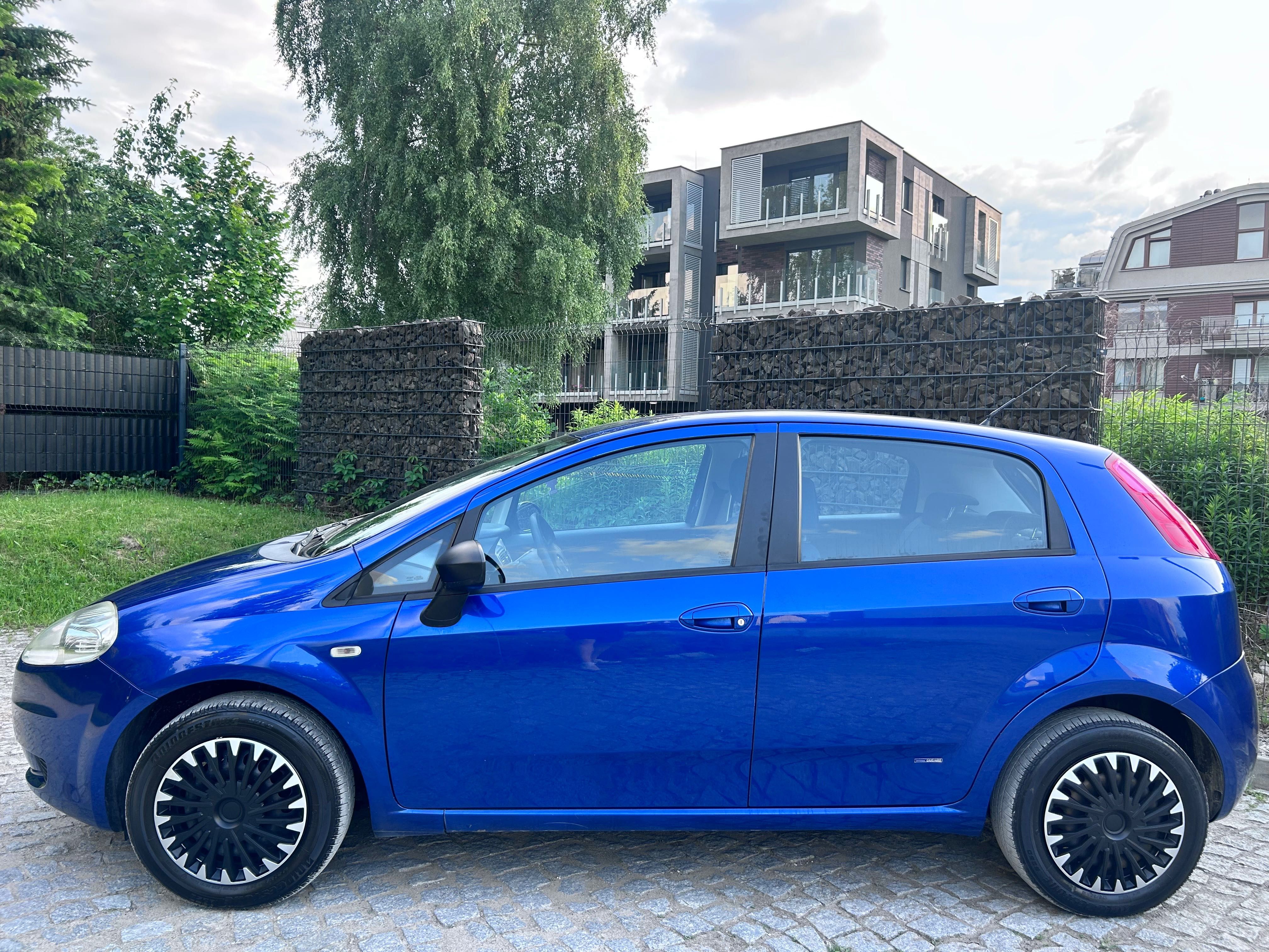 Fajnie zachowany Fiat Grande Punto 2008 Rok 1.4 Benzyna- Prywatnie
